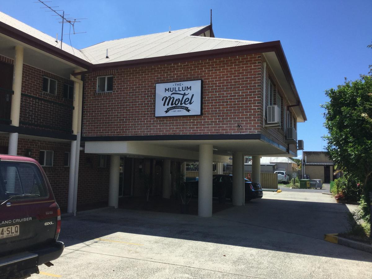 The Mullum Motel มัลลัมบิมบี ภายนอก รูปภาพ