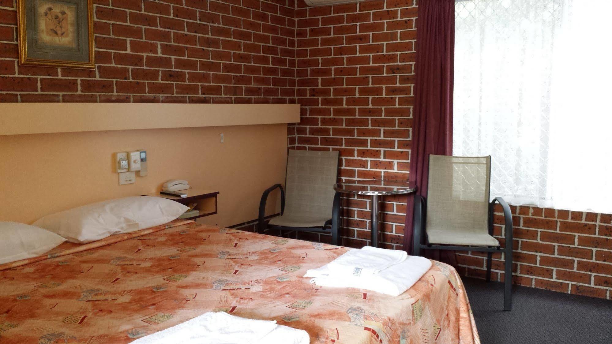 The Mullum Motel มัลลัมบิมบี ภายนอก รูปภาพ