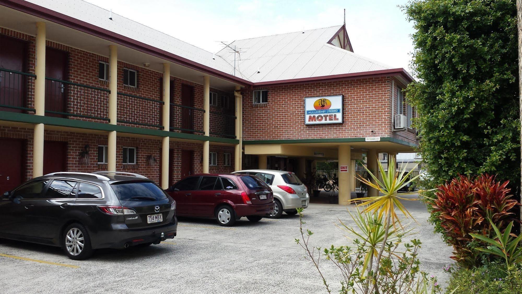 The Mullum Motel มัลลัมบิมบี ภายนอก รูปภาพ